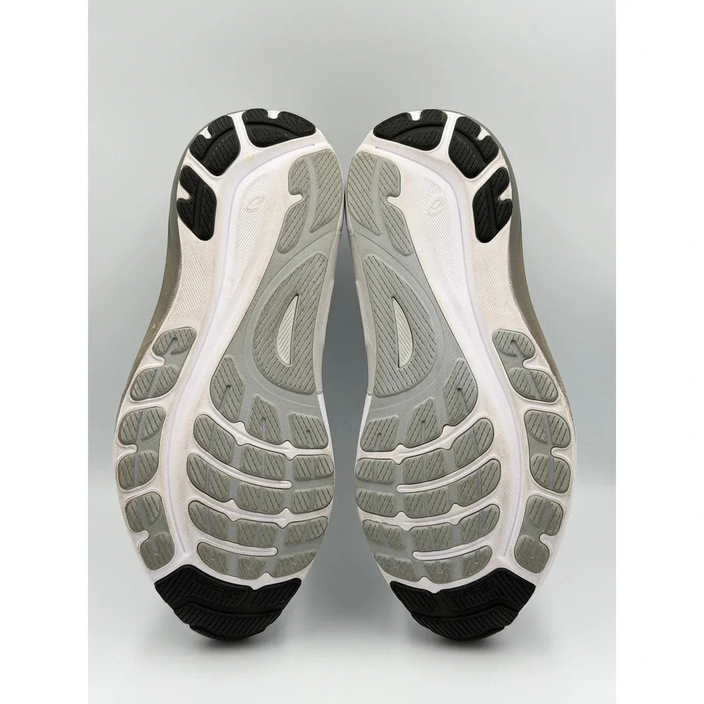 ASICS Gel-Kayano 31 Shoes Men's 11.5 White Black Running Sneakers 1011C005